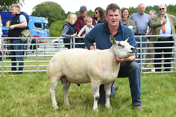svp_pho_310525lesmahagow_008