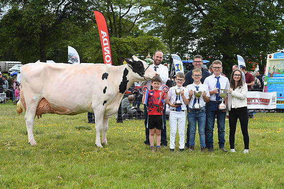 svp_pho_310525lesmahagow_038