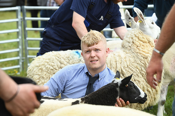 svp_pho_310525lesmahagow_125